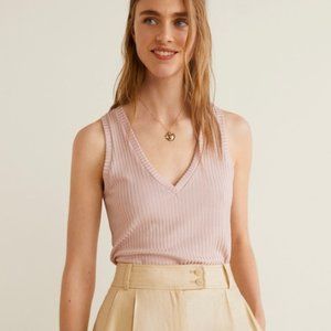 NWOT MANGO ribbed sleeveless V neck top